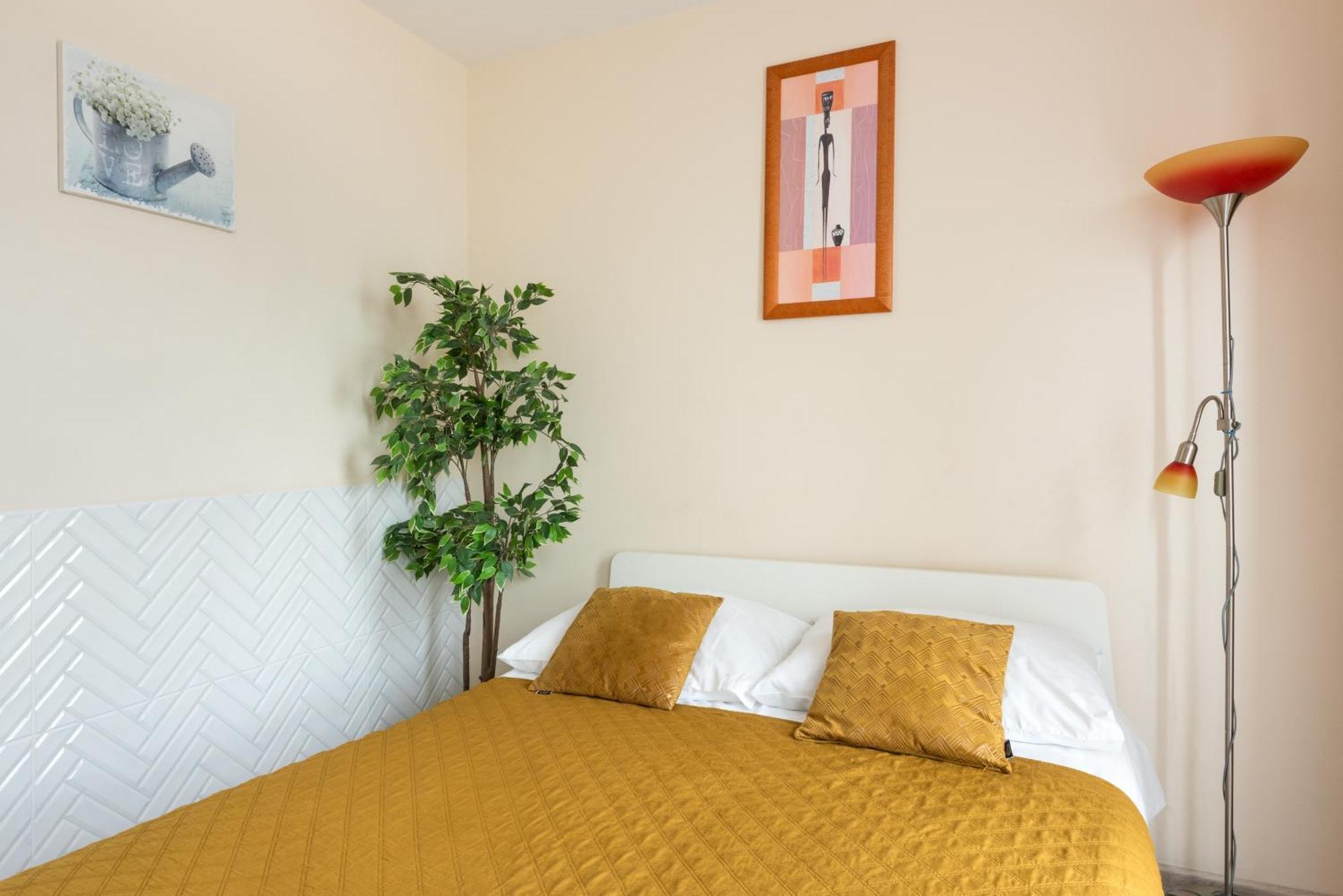 Cozy Modern Apartment Astoria Magic Orange Old Town クラクフ エクステリア 写真